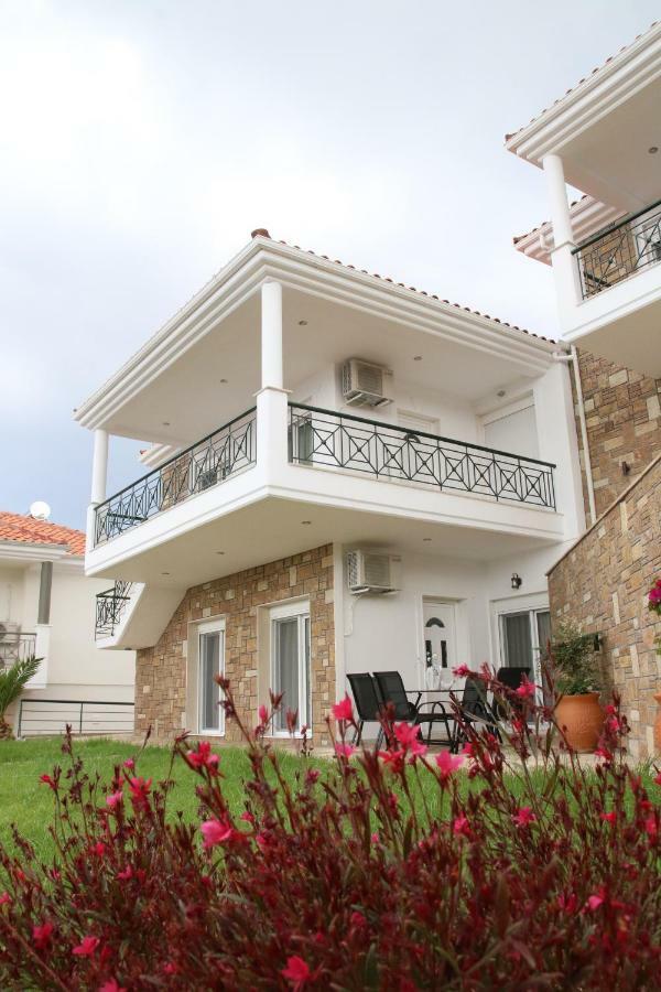 S&S Pura Vida Apartment Палиури Экстерьер фото