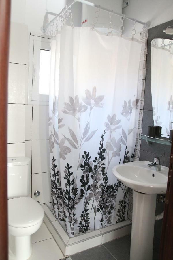 S&S Pura Vida Apartment Палиури Экстерьер фото